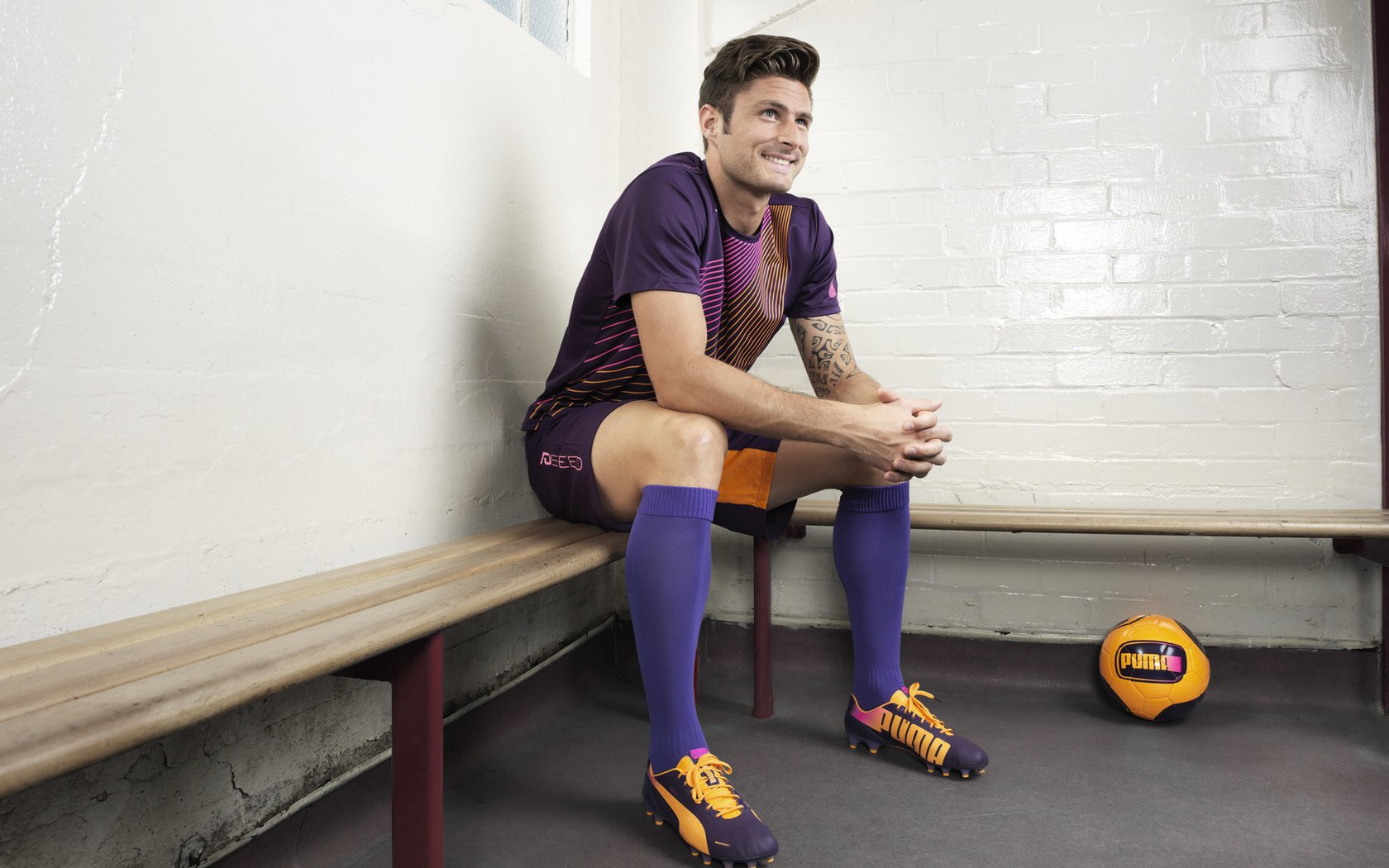 从沙漠到绿茵，阿尔及利亚的节奏哲学如何启示乌拉圭，及库尔图瓦的欧冠时间掌控术