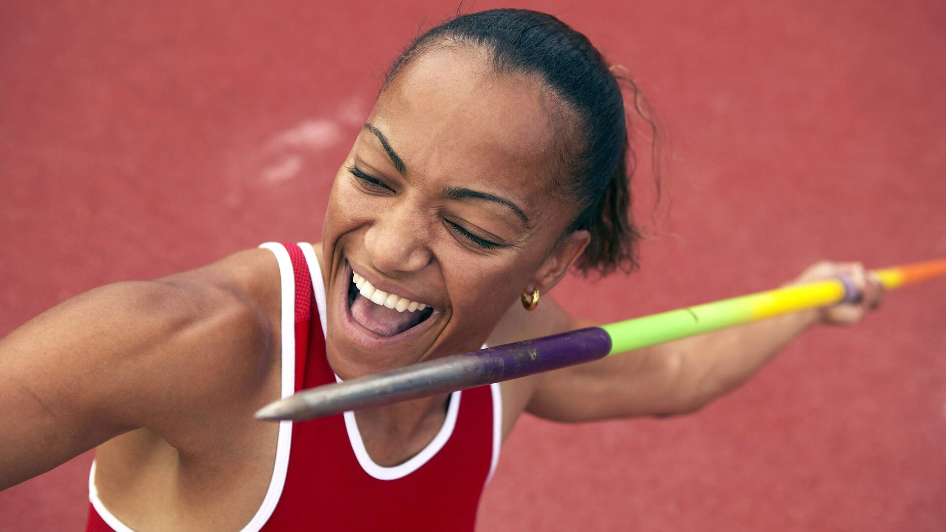 蒙特卡洛的红土上，他独自扛起整个戴维斯杯—阿尔卡拉斯，一个人的国家队